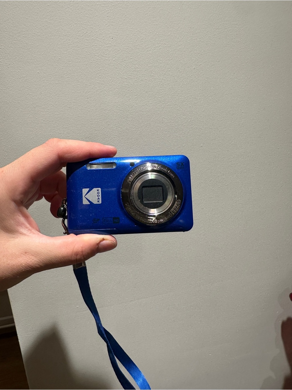 Kodak Metallic Blue Compact Digital Camera with Wrist Strap